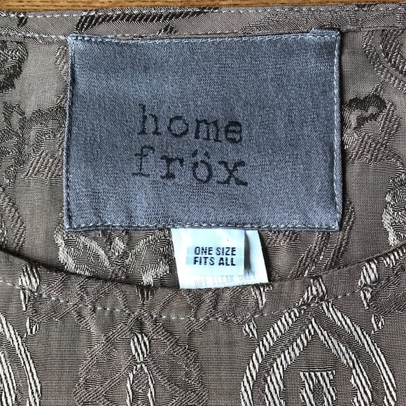 Tan long sleeve pullover Top with side slits at bottom. - Picture 2 of 5